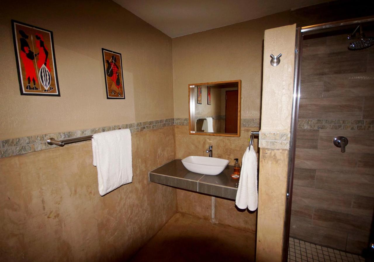 Tau @ Kruger Villa Marloth Park Ngoại thất bức ảnh