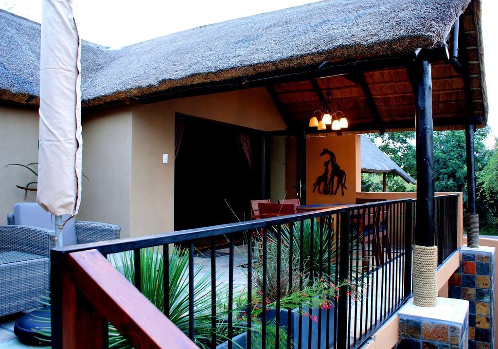 Tau @ Kruger Villa Marloth Park Phòng bức ảnh
